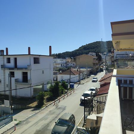 Nenas House Apartment Nea Iraklitsa Bagian luar foto