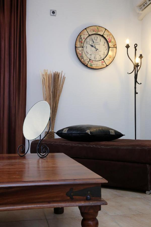 Nenas House Apartment Nea Iraklitsa Bagian luar foto
