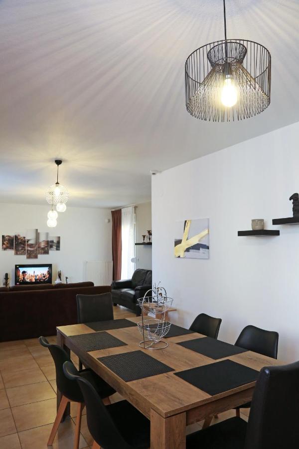 Nenas House Apartment Nea Iraklitsa Bagian luar foto