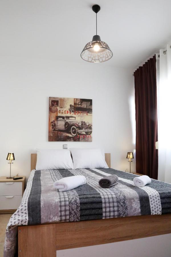 Nenas House Apartment Nea Iraklitsa Bagian luar foto